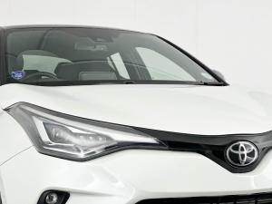 Toyota C-HR 1.2T Luxury CVT - Image 12