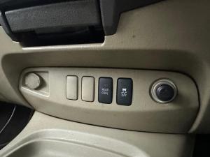 Toyota Fortuner 3.0D-4D Raised Body automatic - Image 10