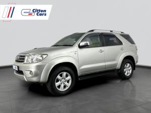 Toyota Fortuner 3.0D-4D Raised Body automatic - Image 1