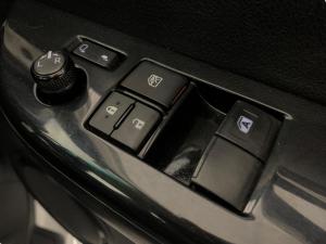 Toyota Hilux 2.8 GD-6 RB Raider automaticS/C - Image 19