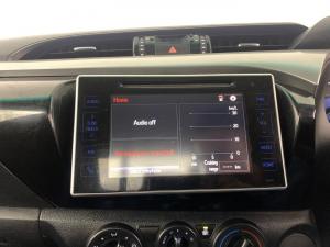 Toyota Hilux 2.8 GD-6 RB Raider automaticS/C - Image 9