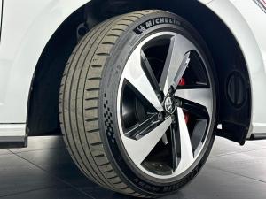 Volkswagen Polo 2.0 GTI DSG - Image 18