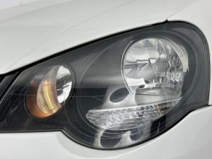 Volkswagen Polo Vivo 1.6 Trendline - Image 5