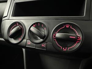Volkswagen Polo Vivo 1.6 Trendline - Image 8