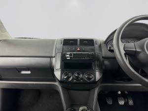 Volkswagen Polo Vivo 1.6 5-Door - Image 15