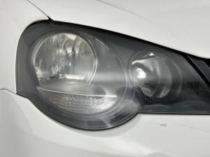 Volkswagen Polo Vivo 1.6 5-Door - Image 4