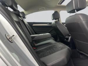 Volkswagen Passat 2.0 TSI R-LINE DSG - Image 15