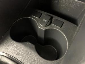 Volkswagen Polo Vivo 1.4 Trendline - Image 15