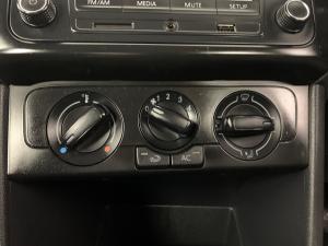 Volkswagen Polo Vivo 1.4 Trendline - Image 9