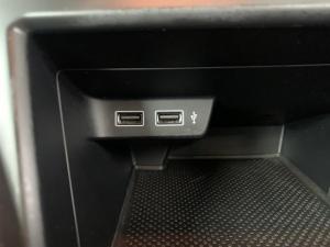 Volkswagen Polo 1.0 TSI Comfortline - Image 10