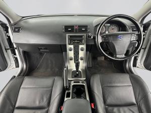 Volvo S40 2.0 Powershift - Image 9