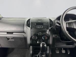 Isuzu D-MAX 250 HO HI-RIDE E/CAB - Image 13