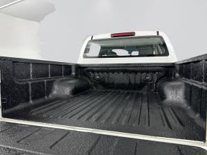 Isuzu D-MAX 250 HO HI-RIDE automatic D/C - Image 17