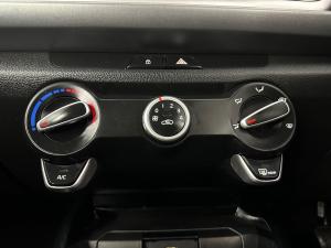 Kia RIO 1.4 LX automatic 5-Door - Image 13