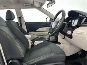 Mahindra XUV300 1.5D - Image 15