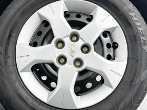 Mahindra XUV300 1.5D - Image 19