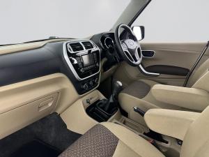 Mahindra TUV300 1.5TD - Image 16