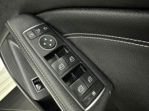 Mercedes-Benz CLA200d automatic - Image 12