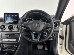 Mercedes-Benz CLA200d automatic - Image 19