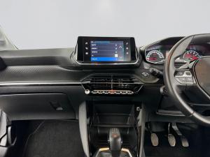 Peugeot 208 1.2 Active - Image 15
