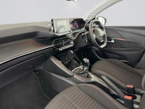 Peugeot 208 1.2 Active - Image 16