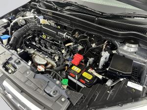 Suzuki Vitara Brezza 1.5 GLX automatic - Image 20