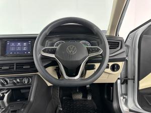 Volkswagen Polo 1.6 Tiptronic - Image 16