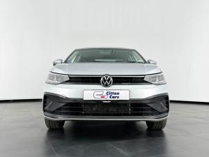 Volkswagen Polo 1.6 Tiptronic - Image 6