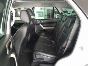 Ford Everest 2.0D BI-TURBO 4X4 automatic - Image 13