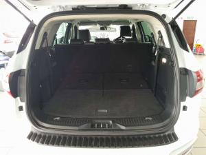 Ford Everest 2.0D BI-TURBO 4X4 automatic - Image 6