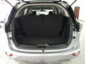 Isuzu MU-X 1.9D LS automatic - Image 5