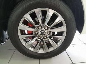 Toyota Landcruiser 300 V6 3.5T ZX - Image 11