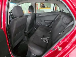 Hyundai Grand i10 1.0 Motion automatic - Image 16