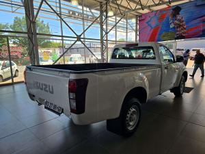 Isuzu D-MAX 250C Fleetside S/C - Image 12