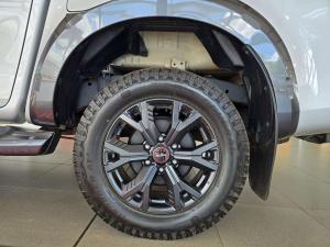 Isuzu D-MAX 3.0 Ddi V-CROSS HR automatic D/C - Image 10