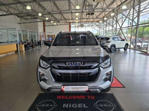 Isuzu D-MAX 3.0 Ddi V-CROSS HR automatic D/C - Image 2
