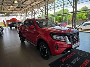 Nissan Navara 2.5DDTI LE/LE Plus automatic D/C - Image 16