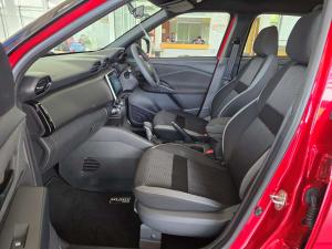 Nissan Magnite Kuro 1.0T CVT - Image 11