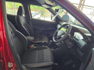 Nissan Magnite Kuro 1.0T CVT - Image 20