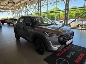 Nissan Magnite Kuro 1.0T CVT - Image 16