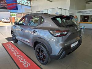 Nissan Magnite Kuro 1.0T CVT - Image 18