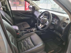 Nissan Navara 2.5DDTI PRO-2X automatic D/C - Image 8