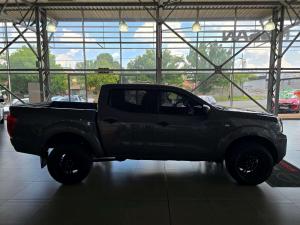 Nissan Navara 2.5DDTI SE automatic D/C - Image 6