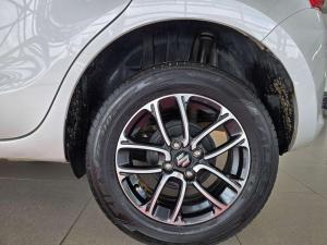 Suzuki Swift 1.2 GLX - Image 8