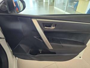 Toyota Corolla 1.3 Prestige - Image 15