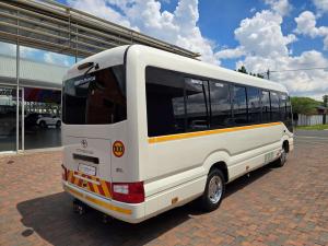 Toyota Coaster 2.8D GL automatic 23 Seater B/S - Image 15