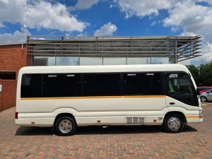 Toyota Coaster 2.8D GL automatic 23 Seater B/S - Image 6