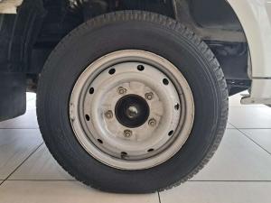 Kia K 2500S/C - Image 10