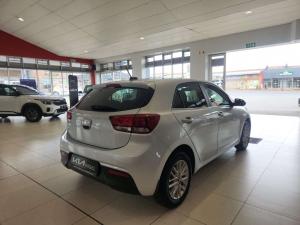 Kia RIO 1.4 LX 5-Door - Image 17