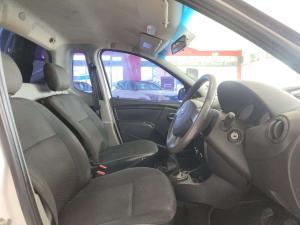 Nissan NP200 1.6 Safety PackS/C - Image 11